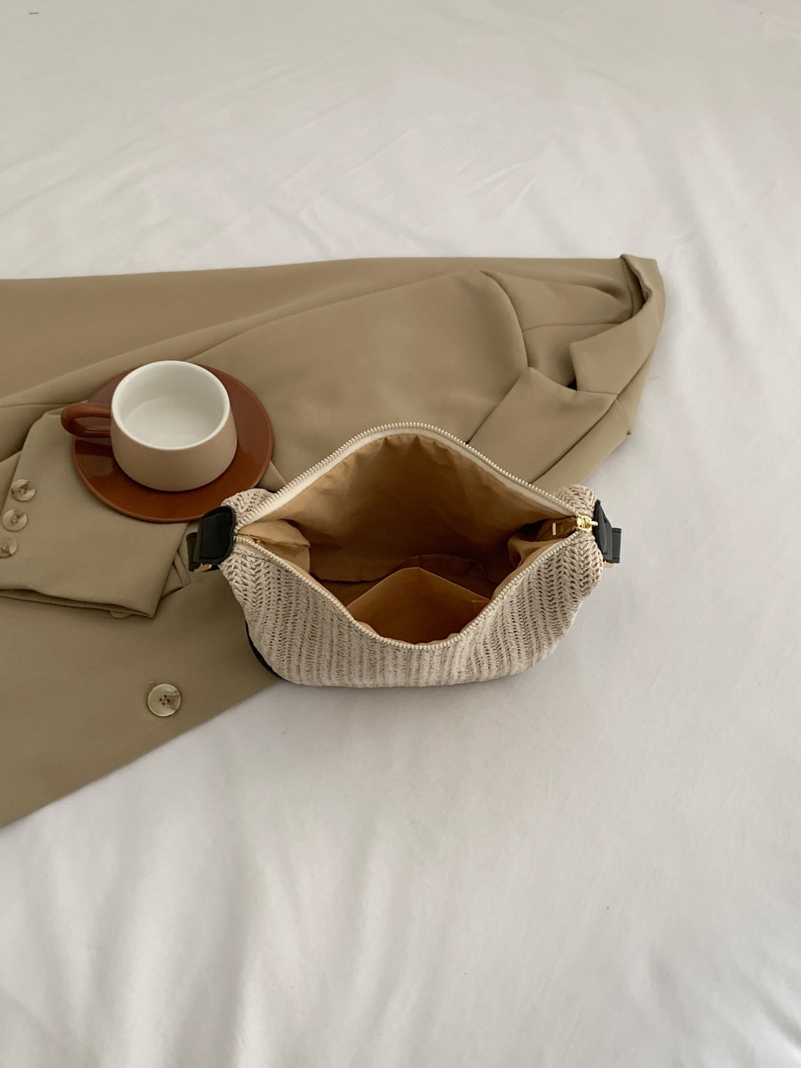 Straw Weave Adjustable Strap Shoulder Bag - Luminous Bear Shop