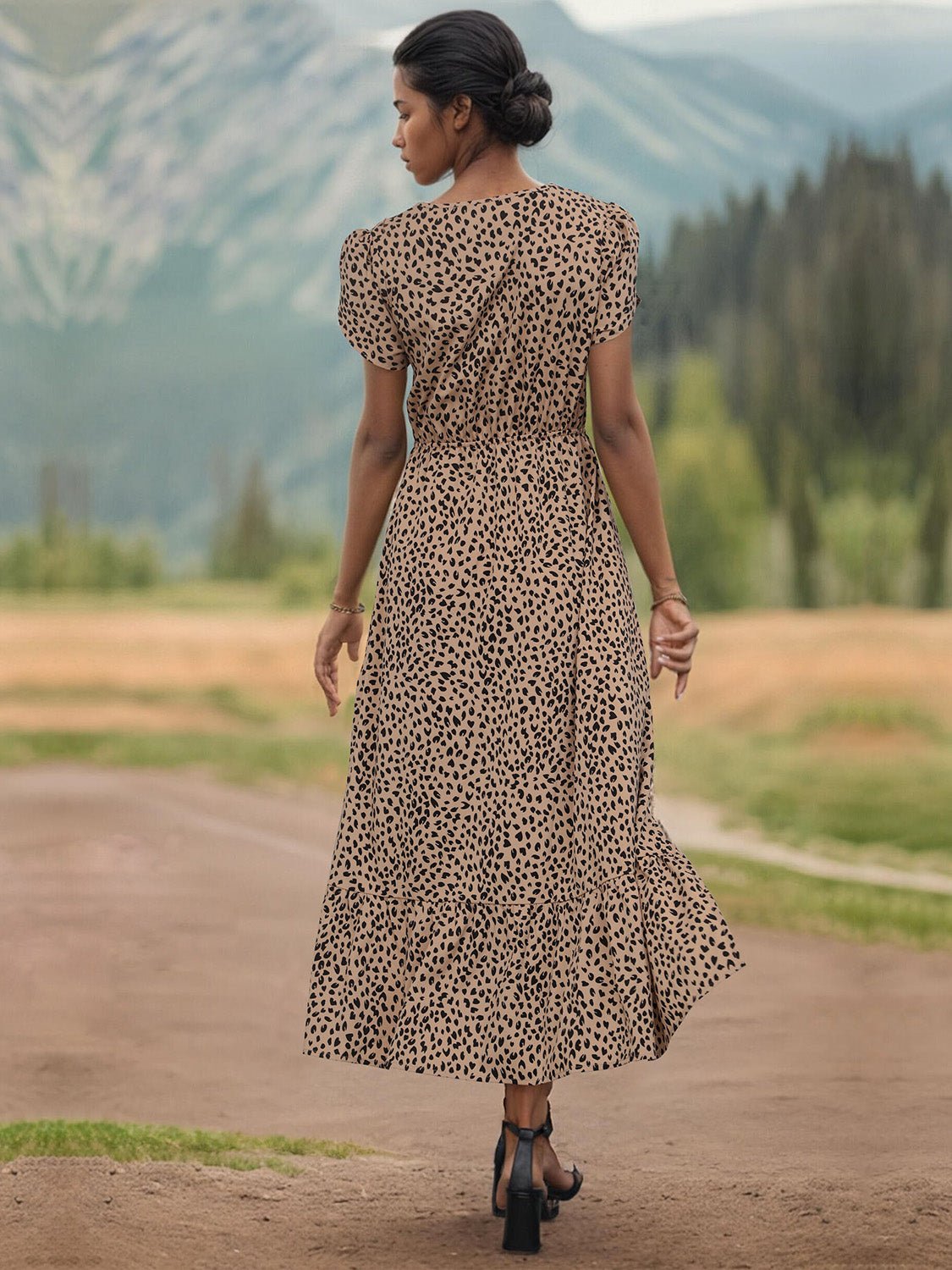 Slit Printed V-Neck Short Sleeve Dress - Luminous Bear