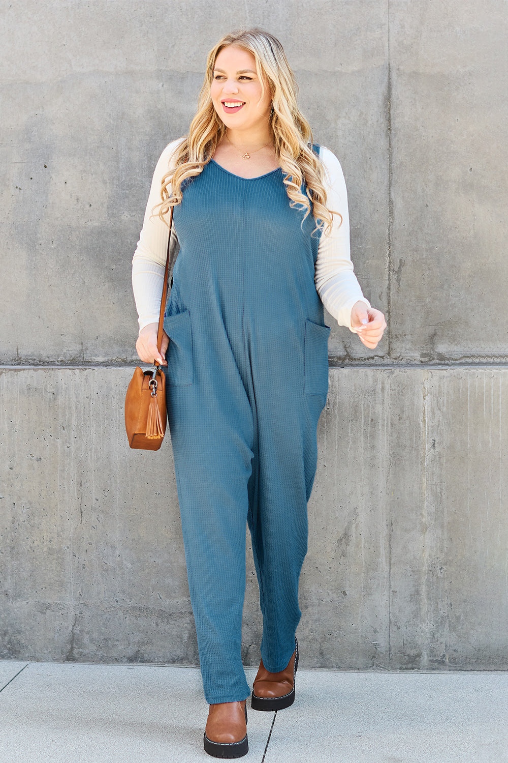 Full Size Sleeveless Straight Jumpsuit - Luminous Bear Shop