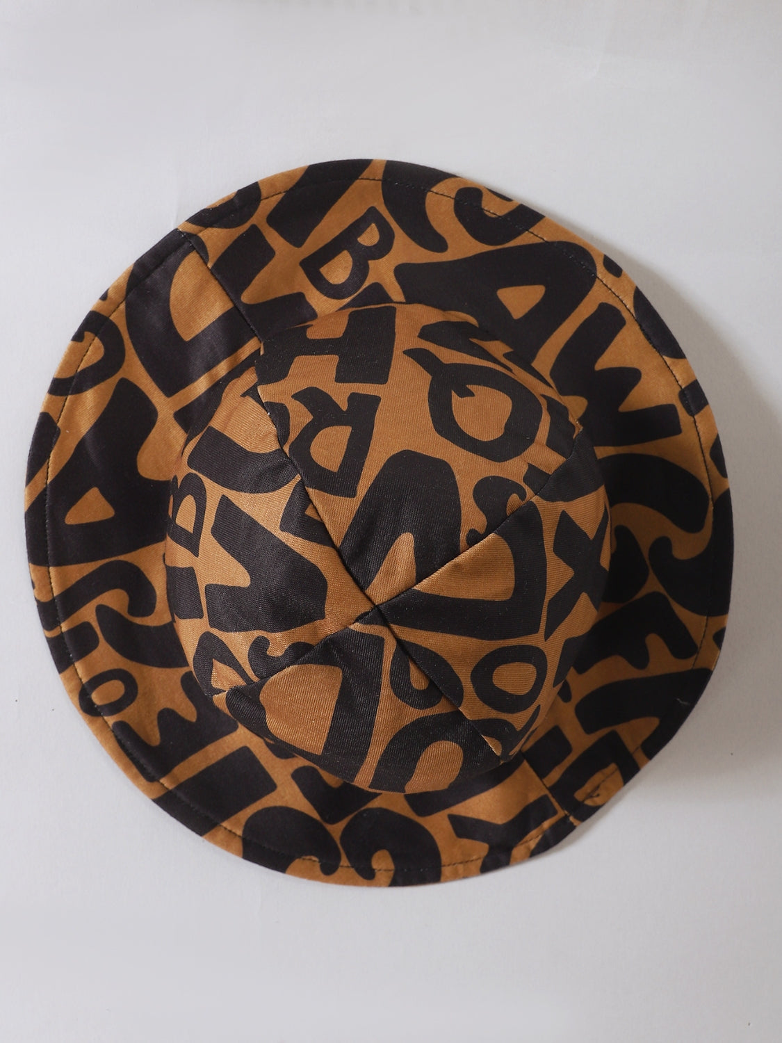 307d87f4-4632-4319-8cd5-1a16420f4fe6-Max