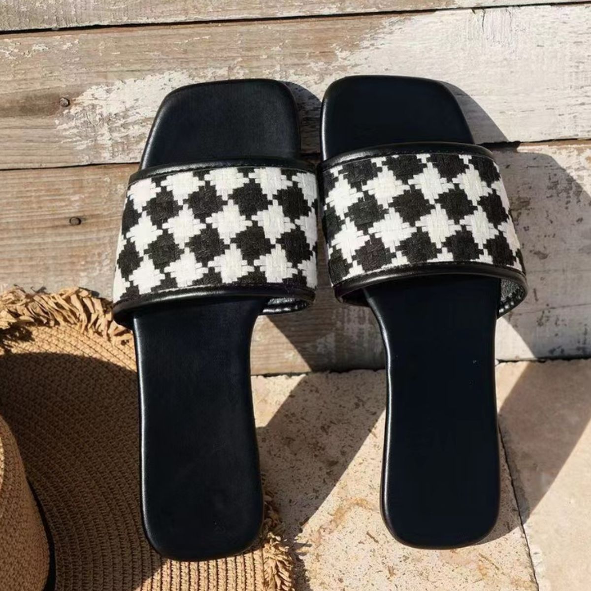 Plaid Open Toe Flat Sandals - Luminous Bear Shop