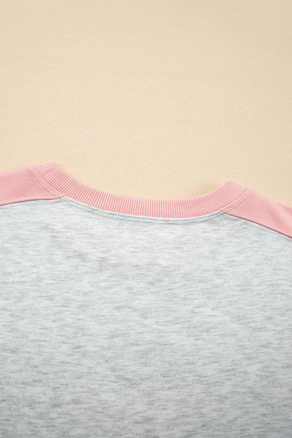 Light Grey Color Block Raw Hem Pullover and Casual Shorts Set