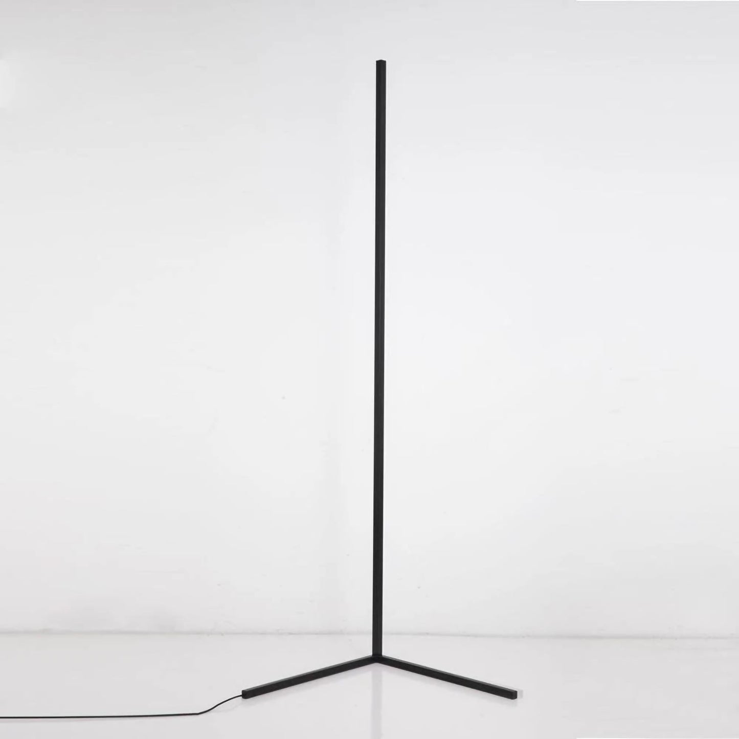 RGBCW Corner Floor Lamp - Luminous Bear Shop