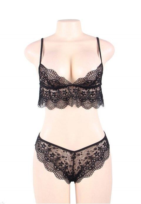 Plus Size Black Lace Temptation 2pcs Bralette Lingerie Set