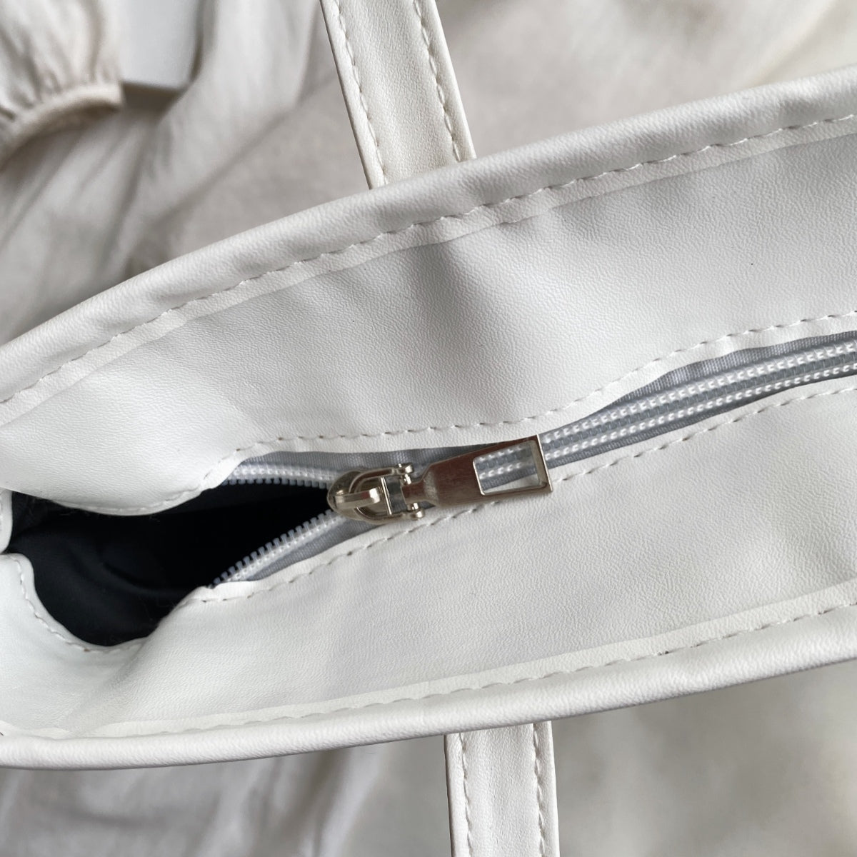 Straw Weave Leather Strap Tote Bag - Luminous Bear Shop