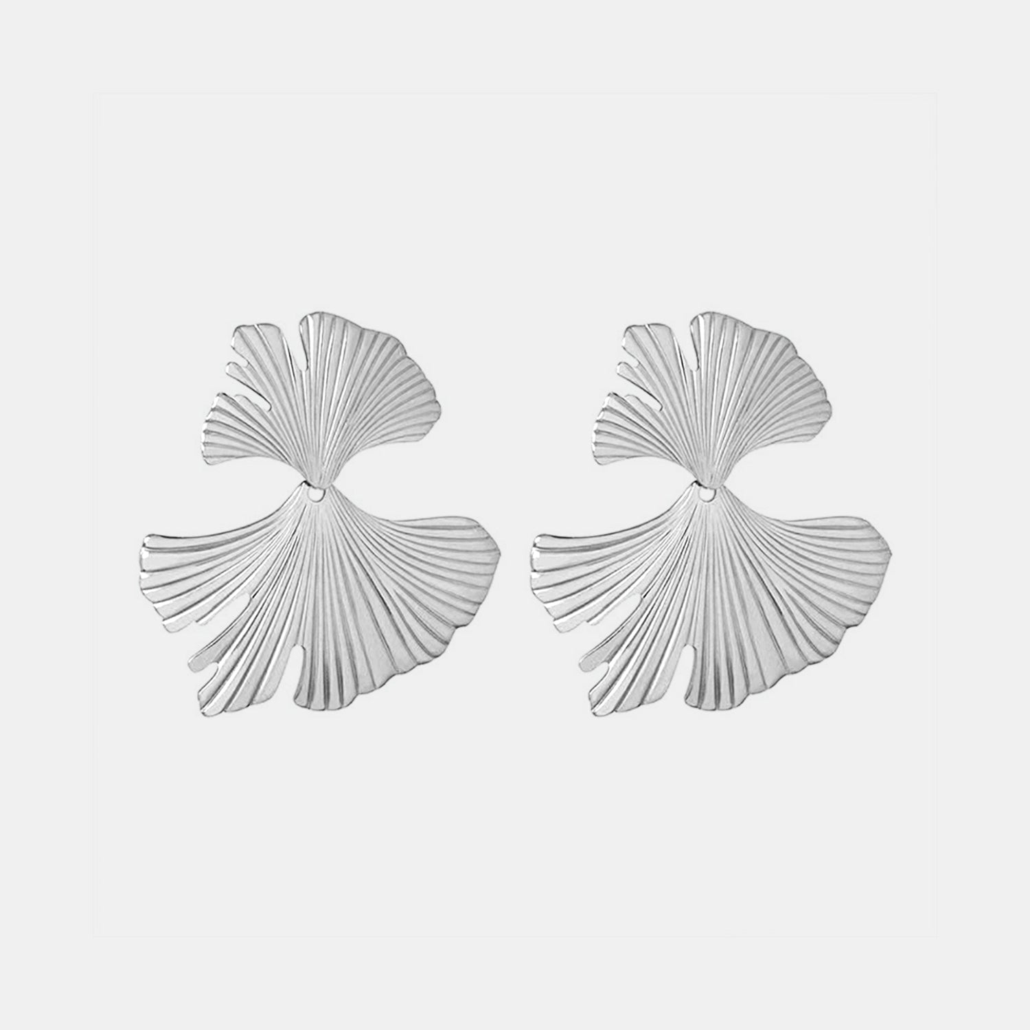 Ginkgo Biloba Design Stud Earrings - Luminous Bear Shop