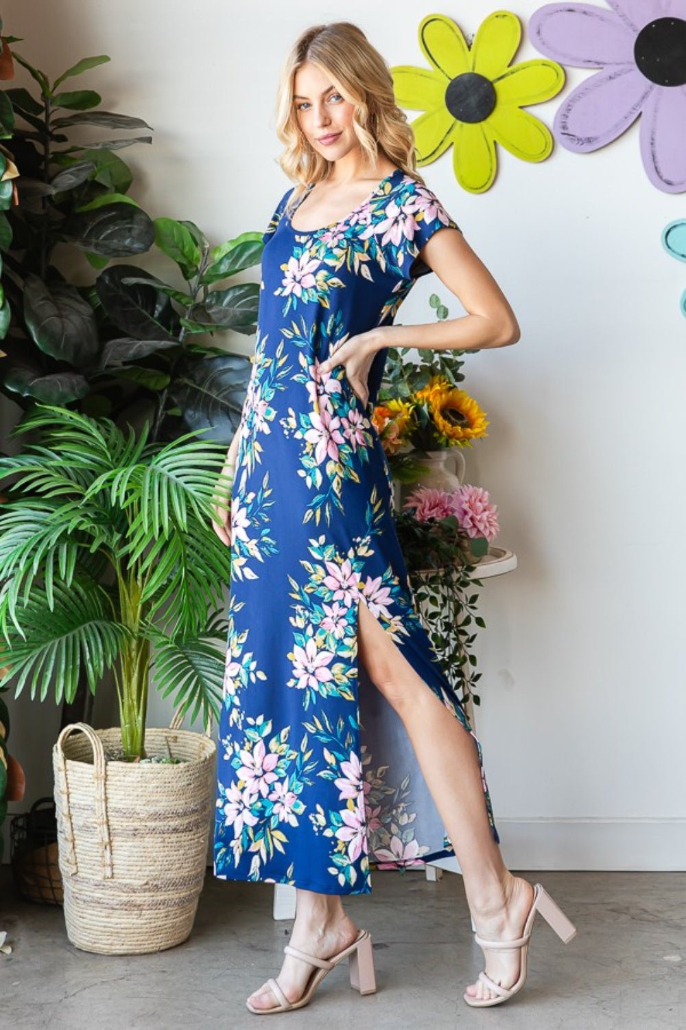 Heimish Full Size Floral Short Sleeve Slit Dress - Luminous Bear