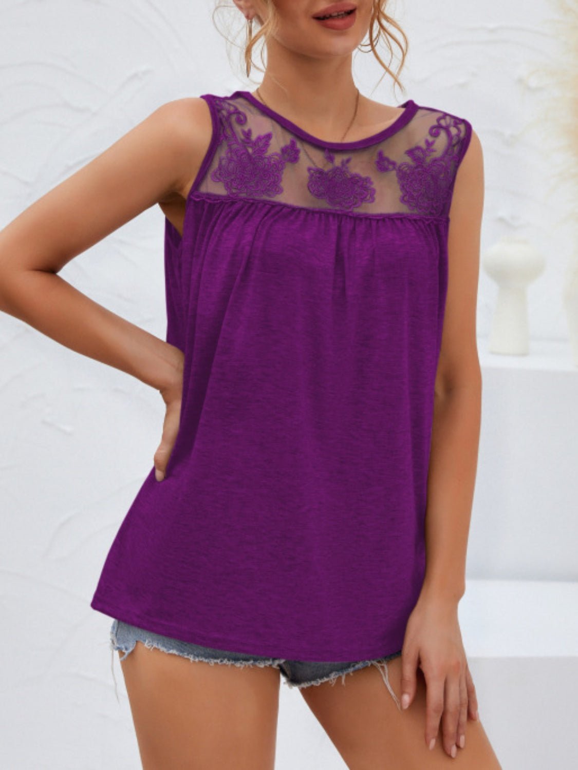 Lace Detail Round Neck Tank - Luminous Bear
