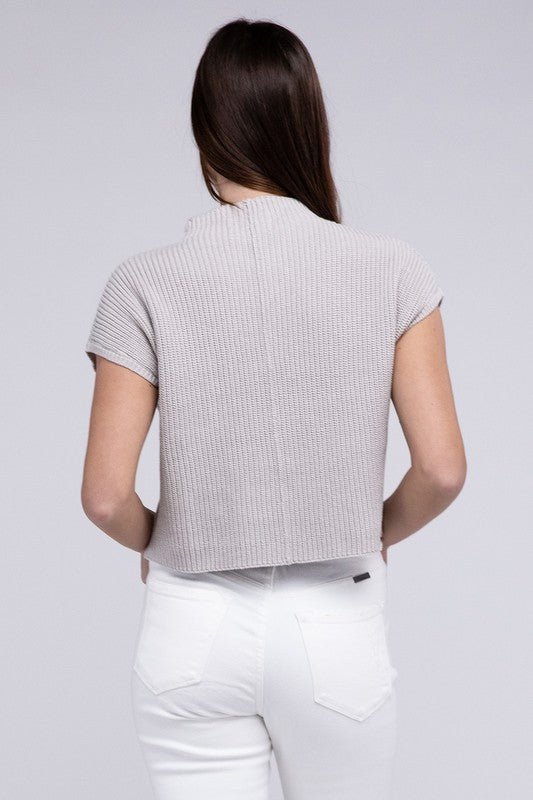 Mock Neck Short Sleeve Cropped Sweater - Luminous Bear