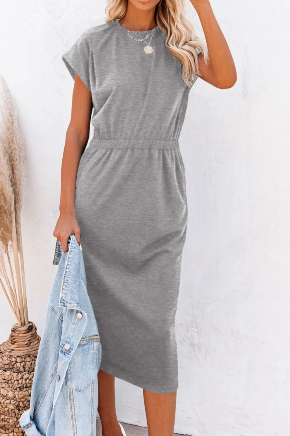 Pocketed Round Neck Cap Sleeve Dress - Luminous Bear