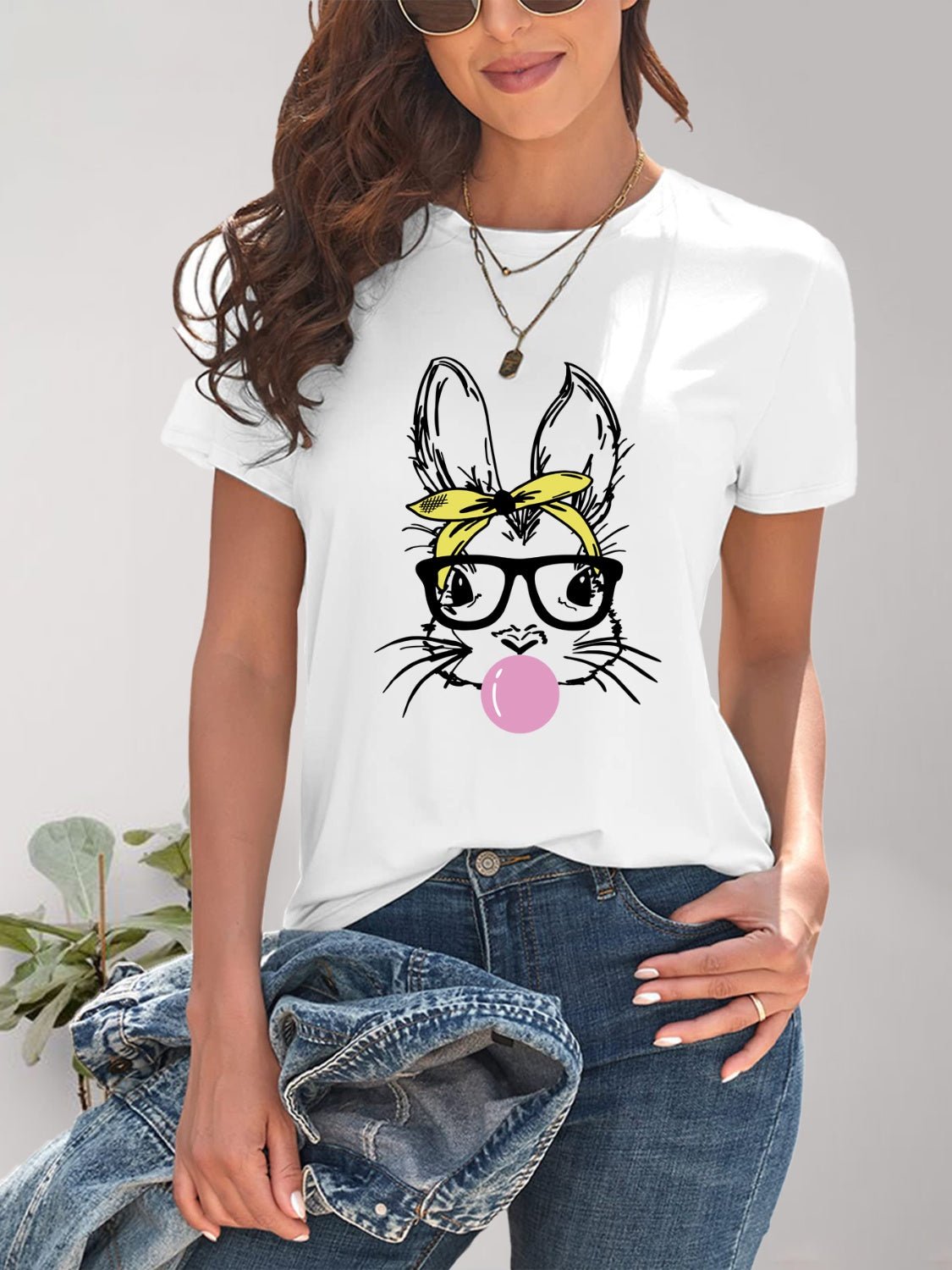Rabbit Graphic Round Neck Short Sleeve T-Shirt - Luminous Bear