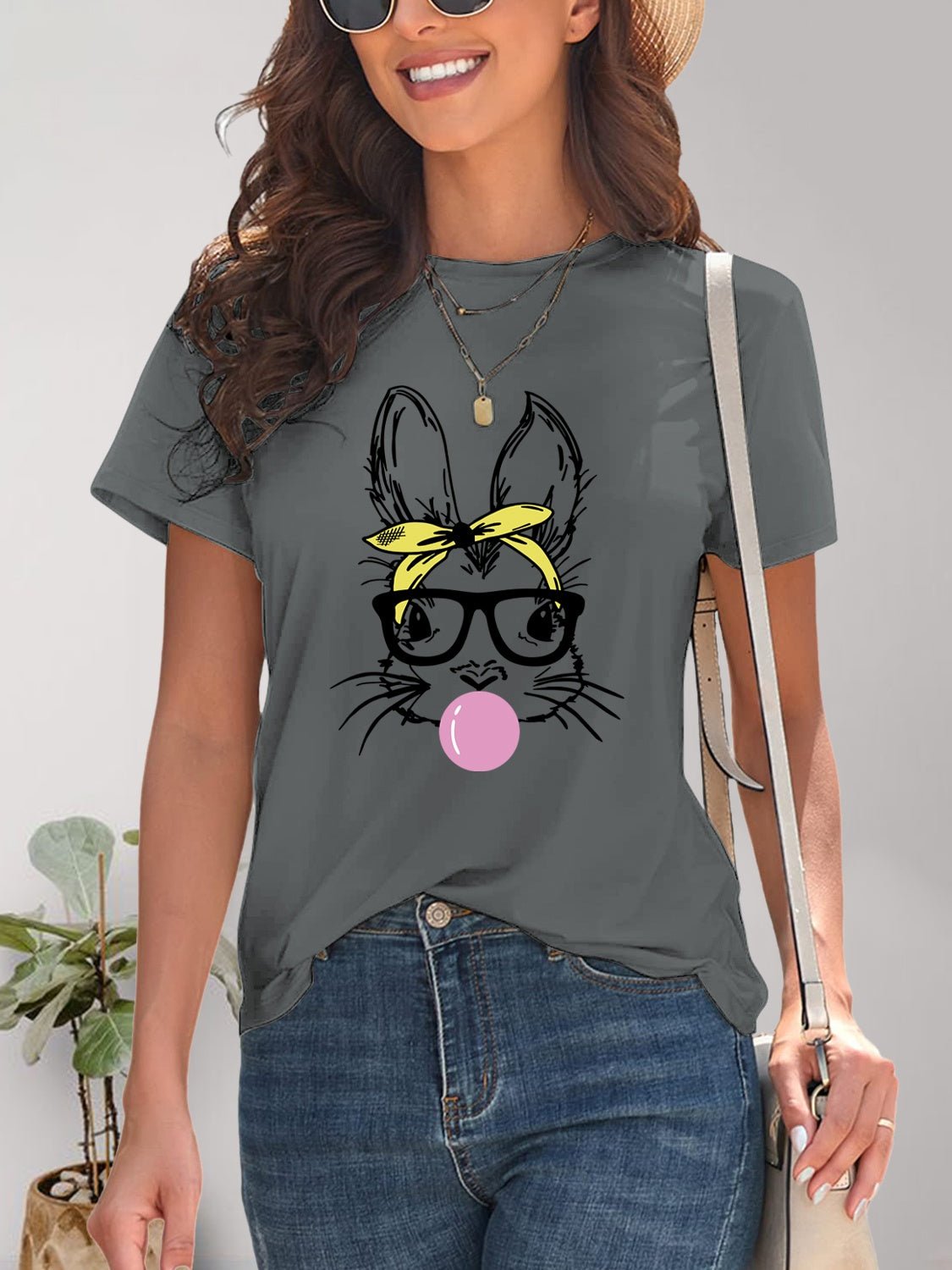 Rabbit Graphic Round Neck Short Sleeve T-Shirt - Luminous Bear
