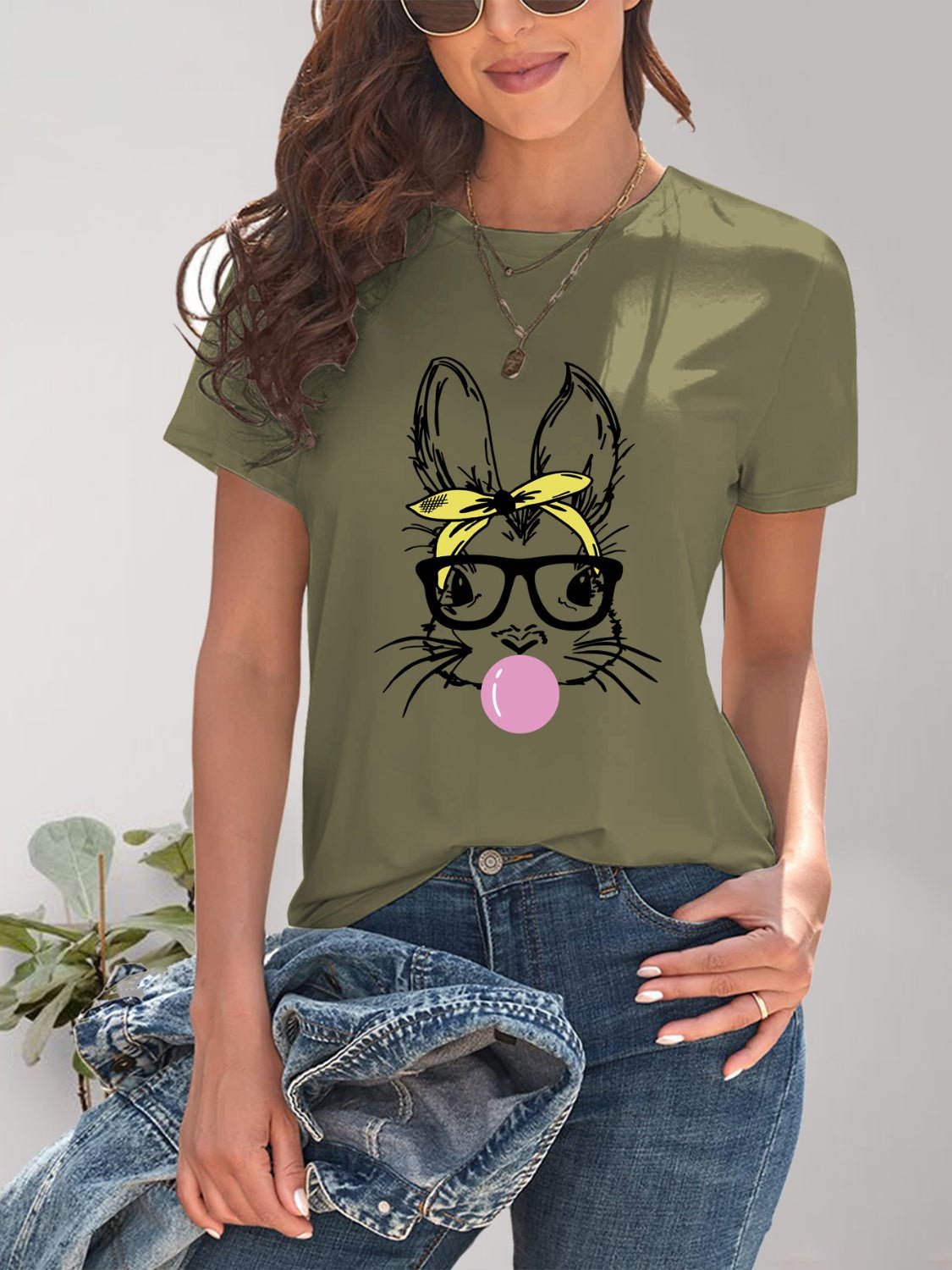 Rabbit Graphic Round Neck Short Sleeve T-Shirt - Luminous Bear
