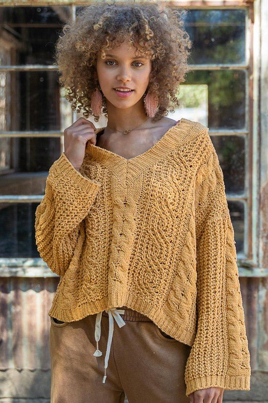 Twisted Knit Sweater - Luminous Bear